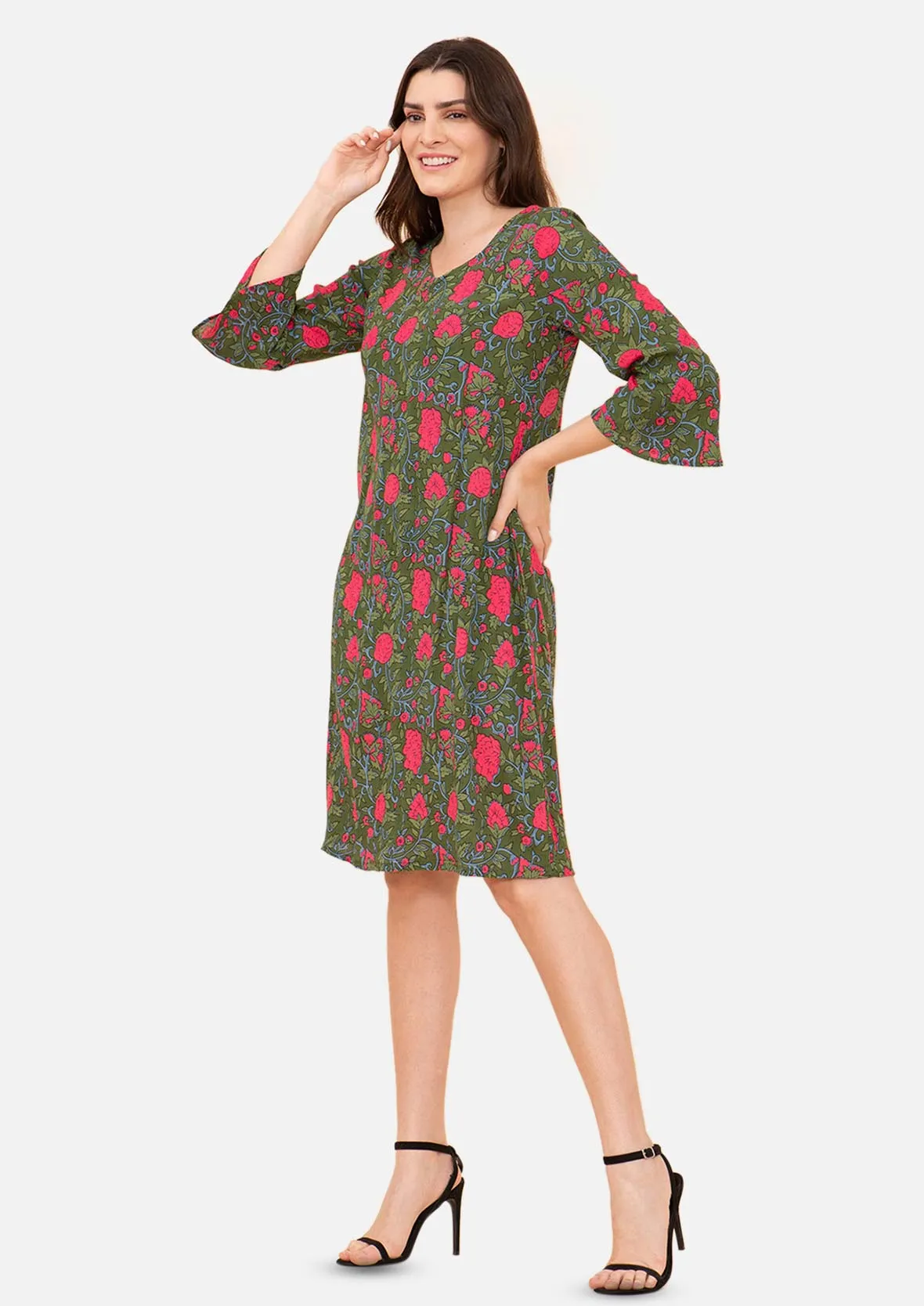 Bell Sleeves Leafy Shift Dress