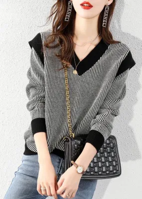 Plus Size Black V Neck Plaid Knit Sweater Tops Winter